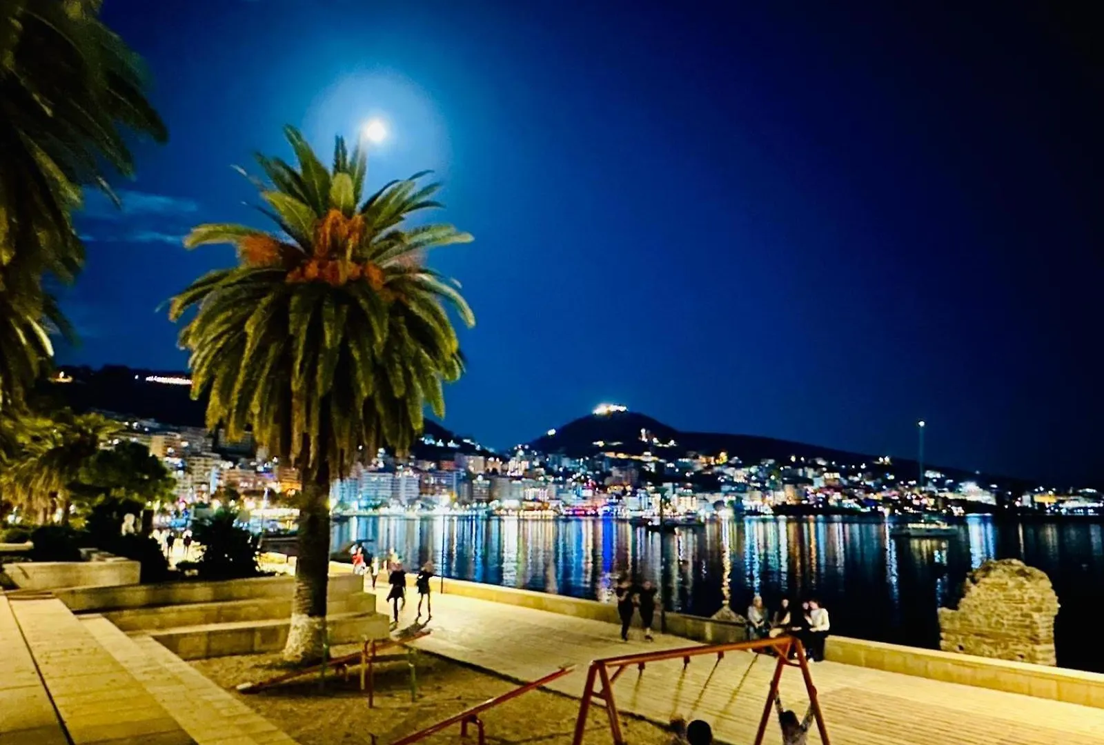 First-One Apartment Riesen Terrasse Mit Meerblick 6 Personen 2U1 Zimmer Sarandë